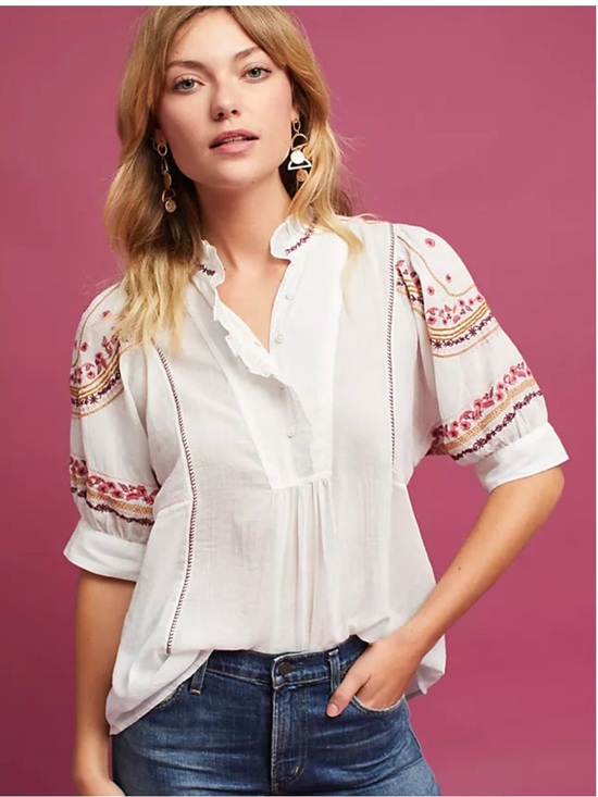 Anthropologie Tops - Anthropologie Gwyneth White Peasant Blouse with Pink Embroidery